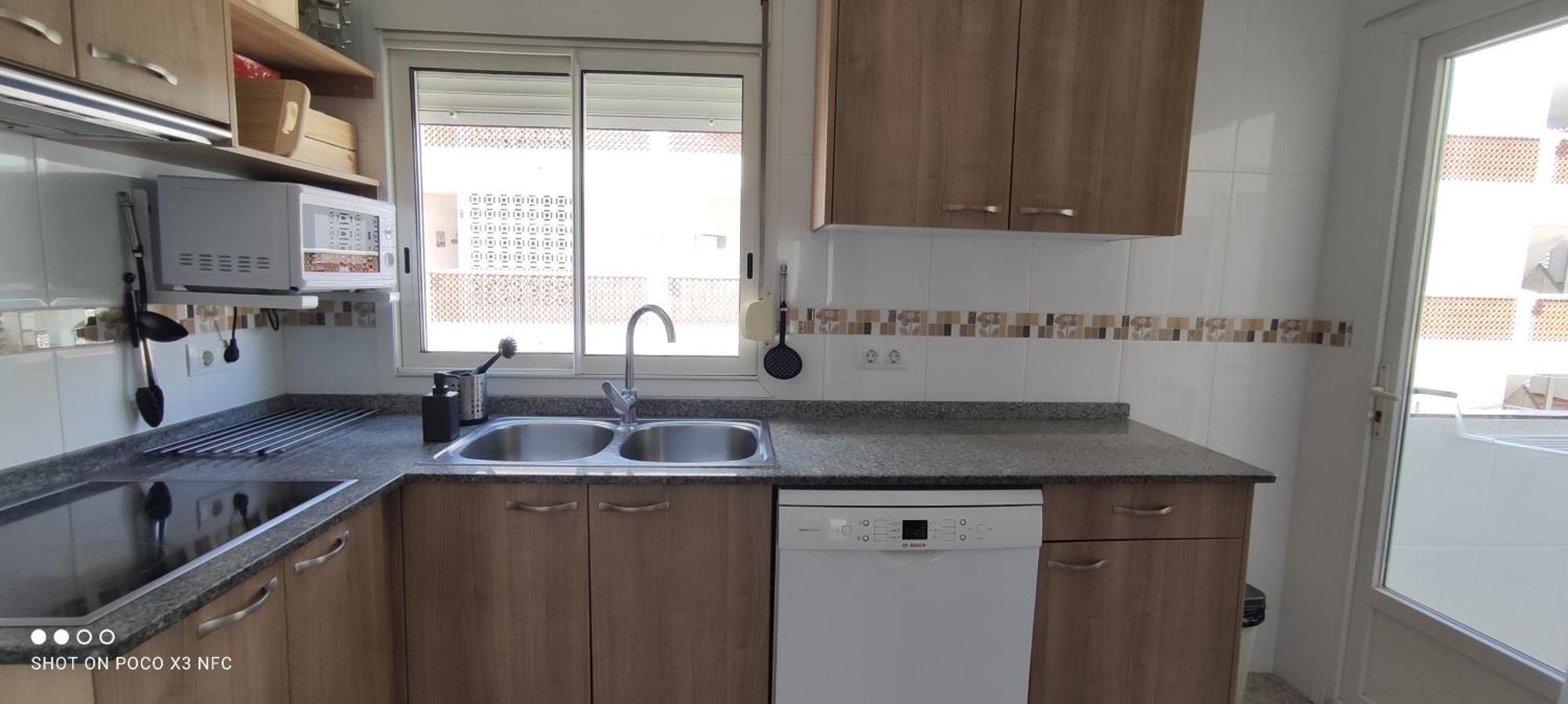 Appartement To The *